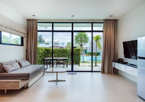 1 Bedroom Pool Access