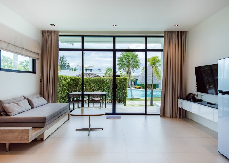 1 Bedroom Pool Access