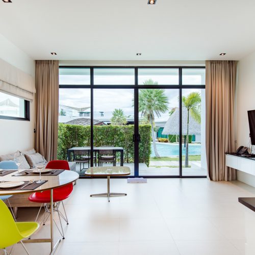 1 Bedroom Pool Access