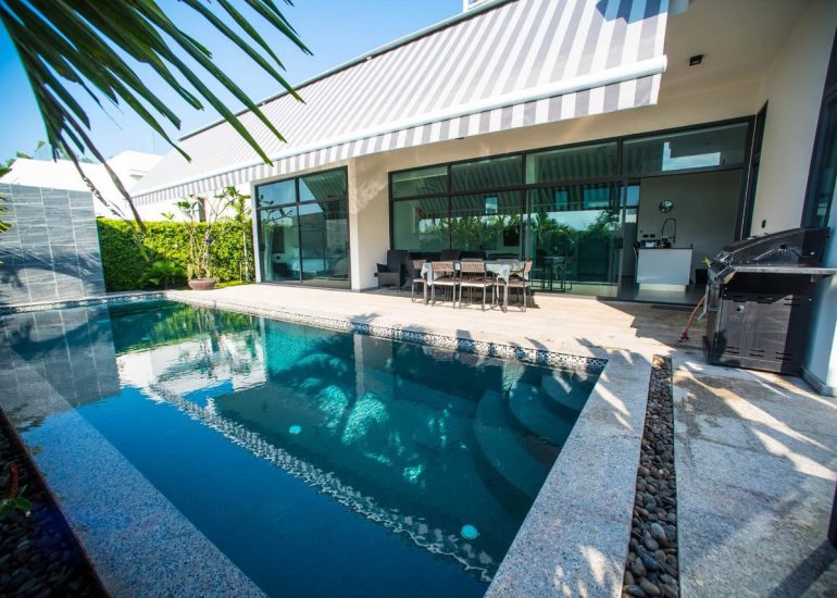 3 Bedroom Pool Villa with Jacuzzi
